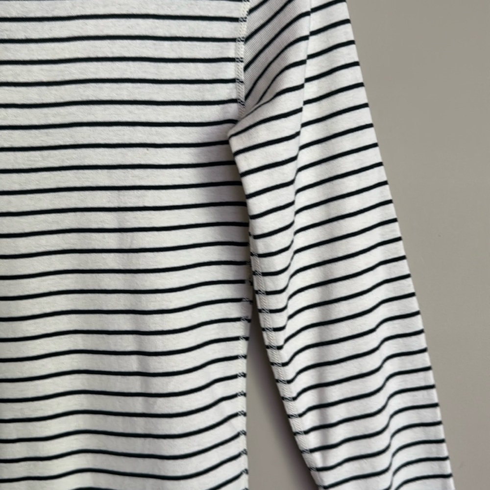 NWT- Three Dots vneck 3/4 sleeve striped shirt Egret & black striped, size XS - Picture 7 of 10